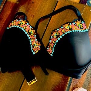 38D swim Top